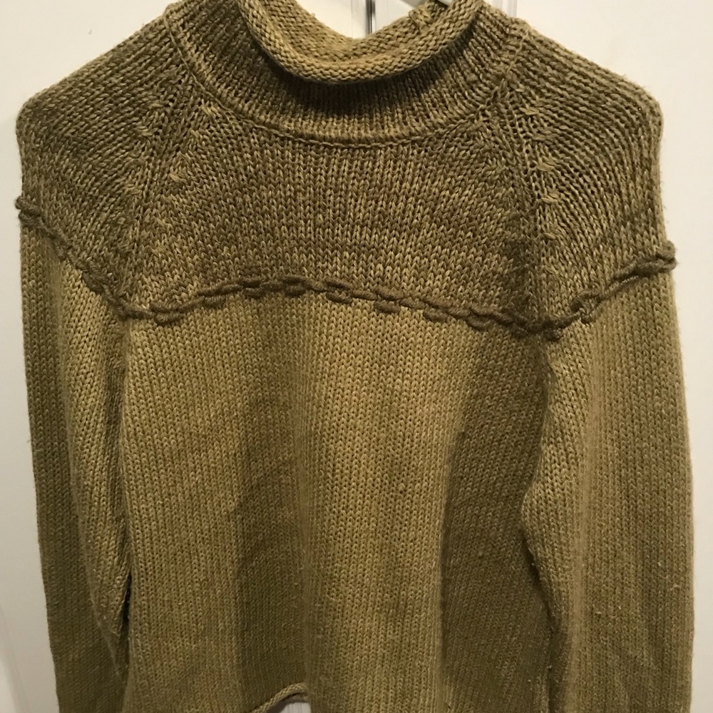 Olive green sweater super warm sweater